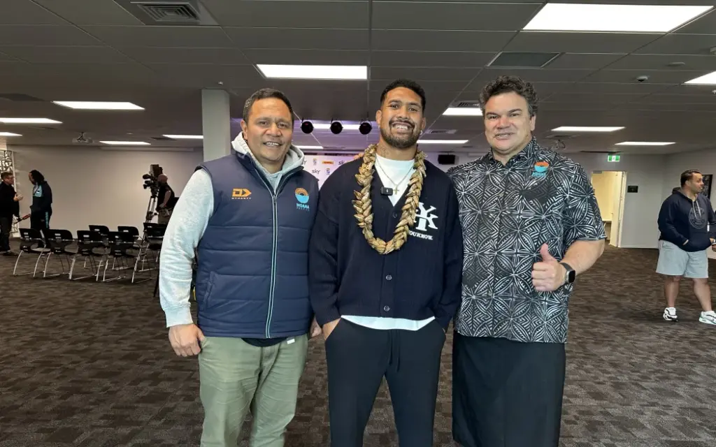 Ardie Savea, middle, with Moana Pasifika chairman and former All Black Sir Michael Jones on Monday. Photo: RNZ Pacific / Grace Tinetali-Fiavaai