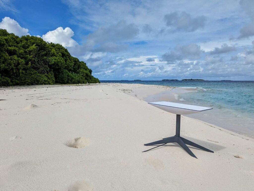 Starlink dish placed on a beach in Maldives Photo Starlink via Twitter