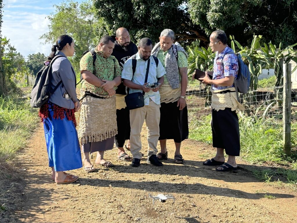 Tonga MAFF staff being trained on open source tools for agricultural and forestry management. Photo SPC