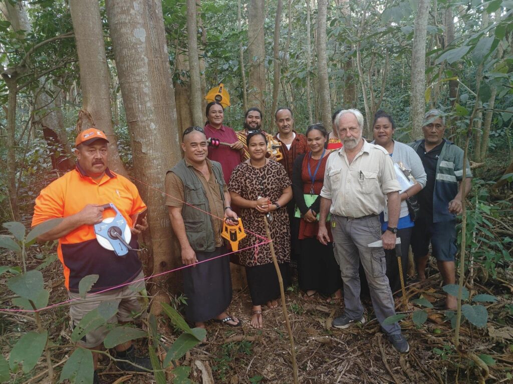 Staff of the MAFF Forestry division with GIZ consultant Bjoem Hecht during hands on training on conducting a National Forest Inventory in June. Photo GGG! Pacific