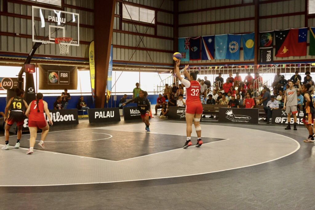 Girl's basketball 3x3 team in final match